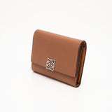 LOEWE(ロエベ)コンパクト財布 アナグラムバーティカルウォレットスモール<ブラウン>