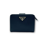 PRADA(プラダ)コンパクト財布 ヴィッテロムーブ三角ロゴ<ブラック>