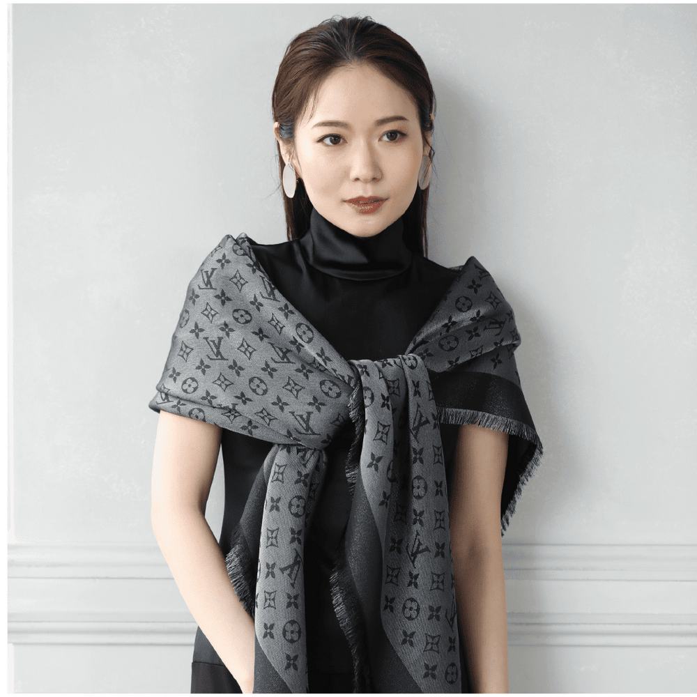LOUIS VUITTONルイヴィトン ショールモノグラム シャインM75123 LUIS VUITTON Shawl Monogram Shine <Noir>